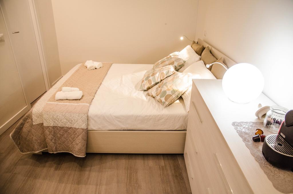 Apartmán Madonna Dei Monti Řím Exteriér fotografie